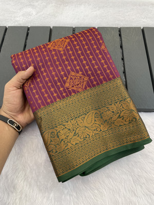 Pionex Woven Kanjivaram Pure Silk Saree(Purple, Green)