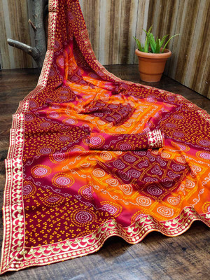 Kanooda Prints Printed Bandhani Georgette Saree(Red)