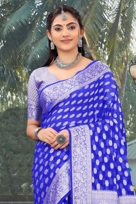 DHRUTI TEXTILES Dyed Banarasi Georgette Saree(Multicolor)