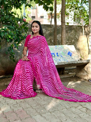S.R.TEXTILES Self Design Bollywood Georgette Saree(Multicolor)