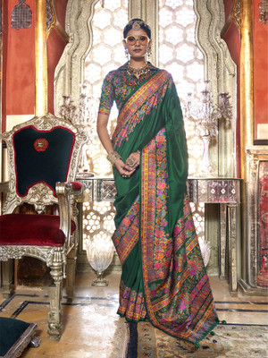 Elora Floral Print Saree with Attached Blouse Silk Blend Saree(Dark Green)