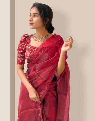 Bollytrend Solid/Plain Bollywood Polyester, Silk Blend Saree(Red)