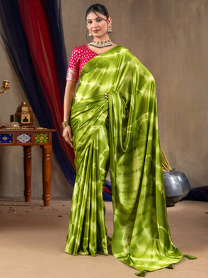 Sareemall Dyed Hand Batik Satin Saree(Light Green)
