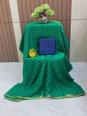 HouseOfCommon Embellished Bollywood Polyester Saree(Light Green)