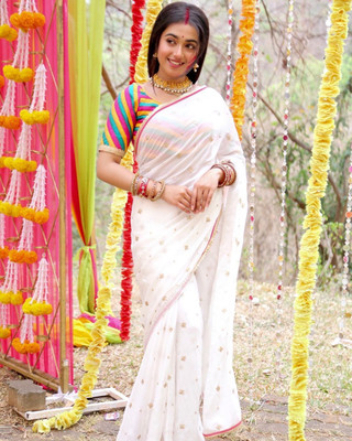 Divastri Self Design Bollywood Georgette Saree(White)