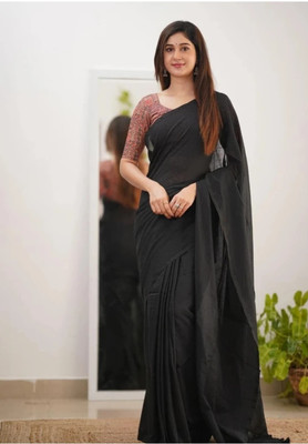SARATHITEXTILE Solid/Plain Handloom Cotton Blend Saree(Black)