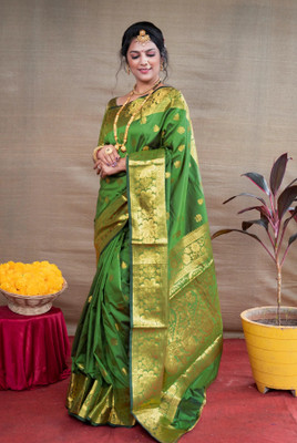Omsaiarts Woven Kasavu Silk Blend Saree(Light Green)