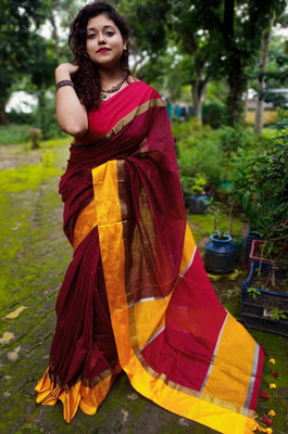 ANU INDIAN FASHION Striped, Solid/Plain Handloom Cotton Blend Saree(Maroon)