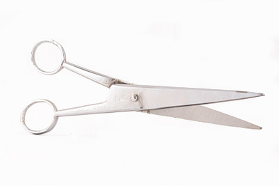 SHALIMAR Shalimar - Barber - Conventional {Decades Of Legacy Of Supreme Quality} Scissors(Set of 1, Silver)