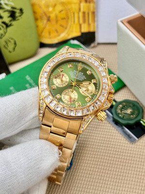 Varsha Nano Glass for Rolex 6 Fullset Analog White Dial Men's Watch- Stainless Steel, Silver Strap - Copy (6)(Pack of 1)