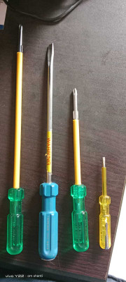 TAPARIA 903I +OGS8210 +905I +813 Long Handle Screwdriver(Pack of 4)