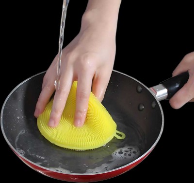 OMORTEX Silicone Dish Scrubber Fruit and Vegetable Washing Brush Round(Pack Of 1) Scrub Pad(Medium)