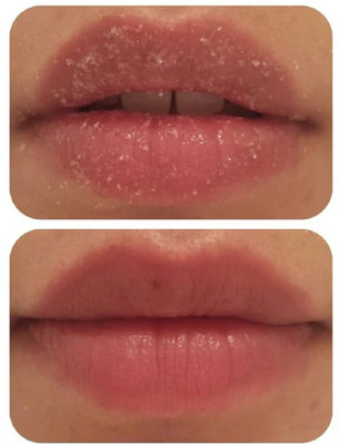 AFARAXIA Lip Scrub For ,Lip Shine,Glossy, Soft With Lip Lightening/* Scrub(10 ml)