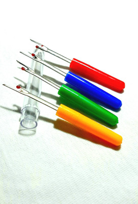 BLJIENT PACK OF 4PCS SEAM RIPPER WITH PROTECTIVE CAP IN 4 DIFFERENT COLORS. Seam Ripper