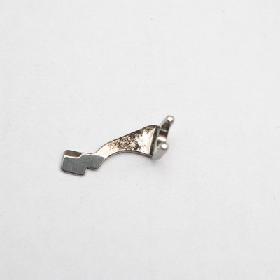 Wotel E-204634 M700 FRONT NEEDLE GUIDE FIVE THREAD Sewing Kit