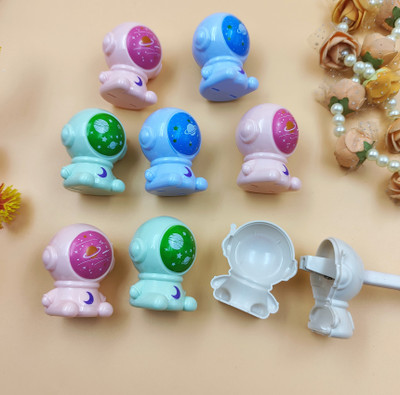 Paper Bear Astronaut Space Sharpener Small Table Sharpener Sharpeners(Set of 8, Multicolor)