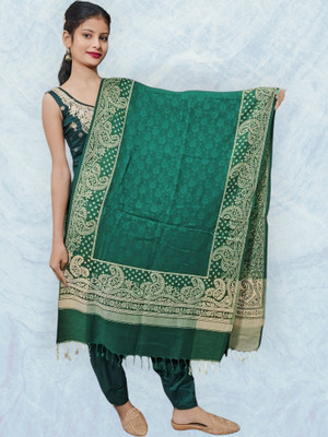 Kashmiri Thead Wool Embroidered Women Shawl(Green)
