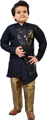 Arshia Fashions Self Design Sherwani