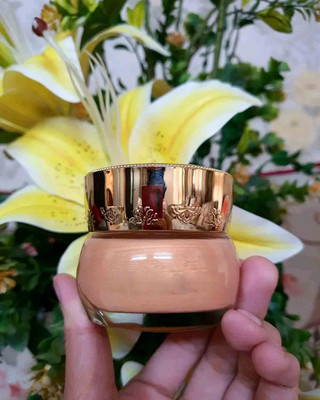 ADJD PERFECT SHIMMER LOOK MATTE FINISH LIQUID ROSE GOLD FACE HIGHLIGHTER(ROSE GOLD)