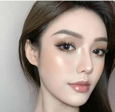 MYEONG EVERY DAY SHINE MAKE UP LOOK SILVER HIGHLIGHTER(SILVER)