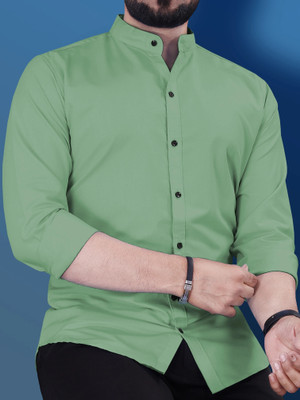 VeBNoR Men Solid Casual Light Green Shirt