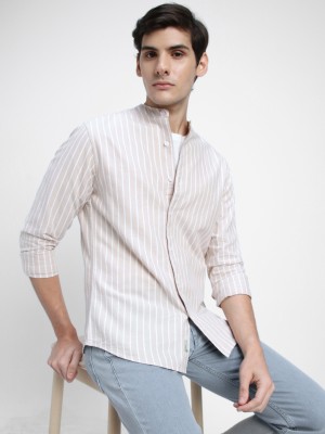 Dennis Lingo Men Striped Casual White Shirt