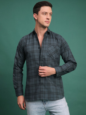 Voroxy Men Checkered Casual Grey Shirt
