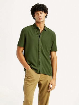 LEVI'S Men Solid Casual Green Shirt
