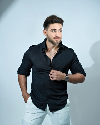 Marmic Fab Men Solid Casual Black Shirt