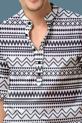 STELLALIFE Trend Men Solid, Geometric Print Casual Black, White Shirt