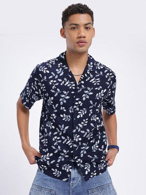 Glitchez Men Printed Casual Blue Shirt