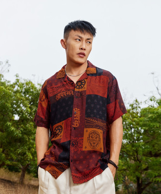 The Souled Store Men Graphic Print Casual Multicolor Shirt