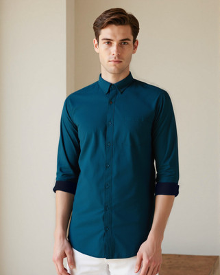 Dennis Lingo Men Solid Casual Blue Shirt