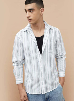 Forca by Lifestyle Men Striped Casual White Shirt