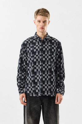 Snitch Men Checkered Casual Black Shirt