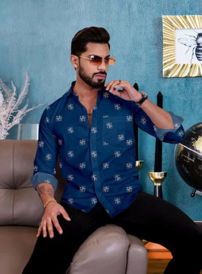 lectose Men Printed Casual White Shirt