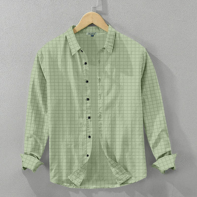 UPQUEDS Men Checkered Casual Light Green Shirt