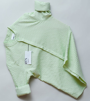 N AND J Men Solid Casual Green Shirt