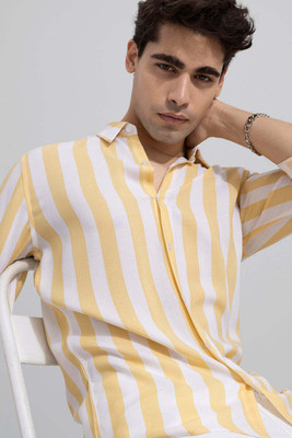 Take A Look At This EIGHTEEN UP Men Striped Casual Yellow, White Shirt On Flipkart For Rs. 449 @ 76% off