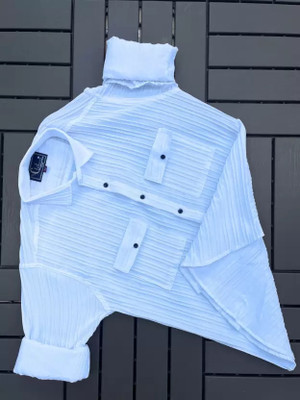 Black Deer Men Self Design Casual Light Blue Shirt