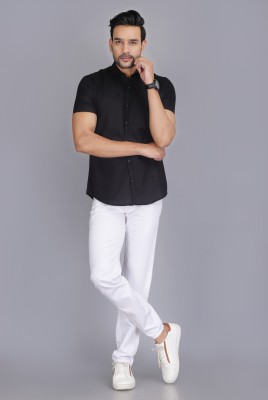 Wristy Men Solid Casual Black Shirt