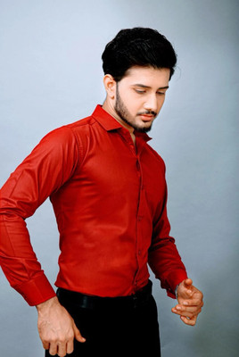 Neviq Fabs Men Solid Casual Red Shirt