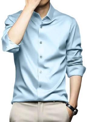 The style grove Men Solid Casual Light Blue Shirt