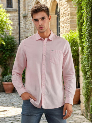 LEE Men Solid Casual Pink Shirt