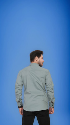 U AND J TREND Men Striped Casual Light Green Shirt