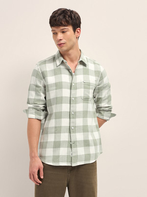 THE BEAR HOUSE Men Checkered Casual Green Shirt