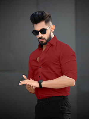 FirstBorn Men Solid Casual Red Shirt