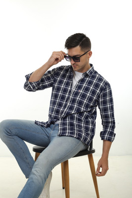 Marc Laurent Men Checkered Casual Grey Shirt