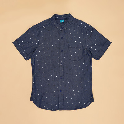 YU by Pantaloons Boys Solid Casual White, Dark Blue Shirt