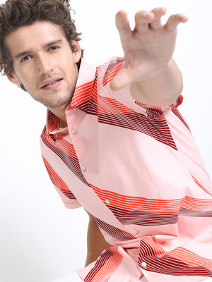HIGHLANDER Men Printed Casual Pink, Multicolor Shirt